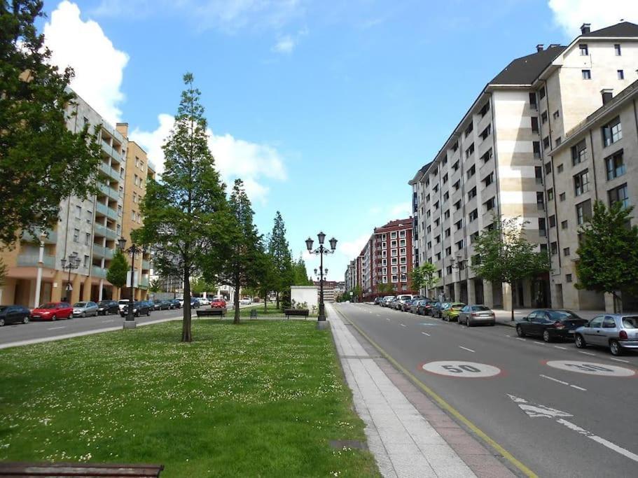 ¡Al Lado De La Clinica Oftalmologica Vega! Apartment Oviedo Exterior photo